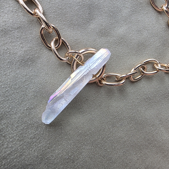 🤍 Aura Quartz Pendant Choker - Picture 3 of 7